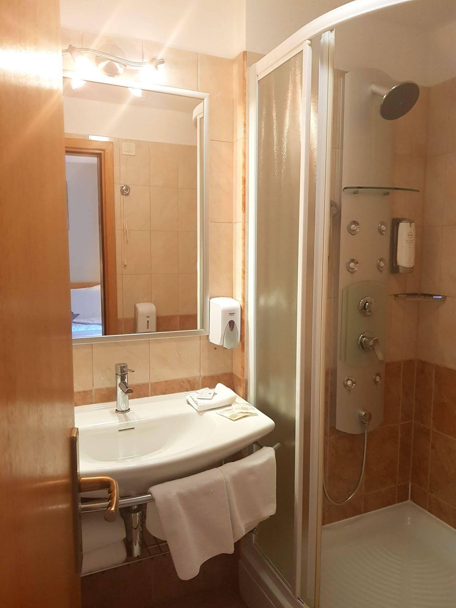 Boutique Hotel Santa Maria Новиград Экстерьер фото