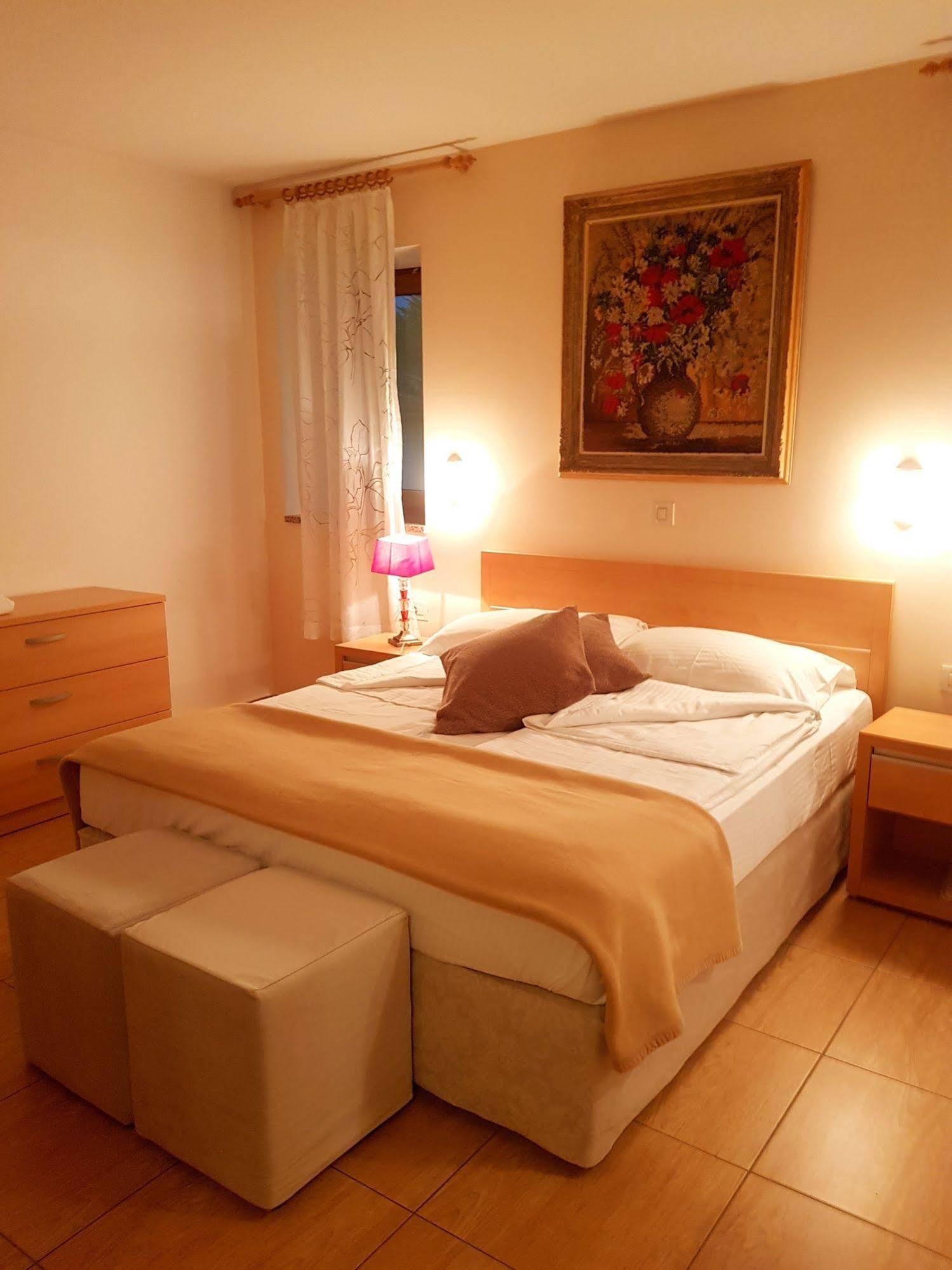 Boutique Hotel Santa Maria Новиград Экстерьер фото