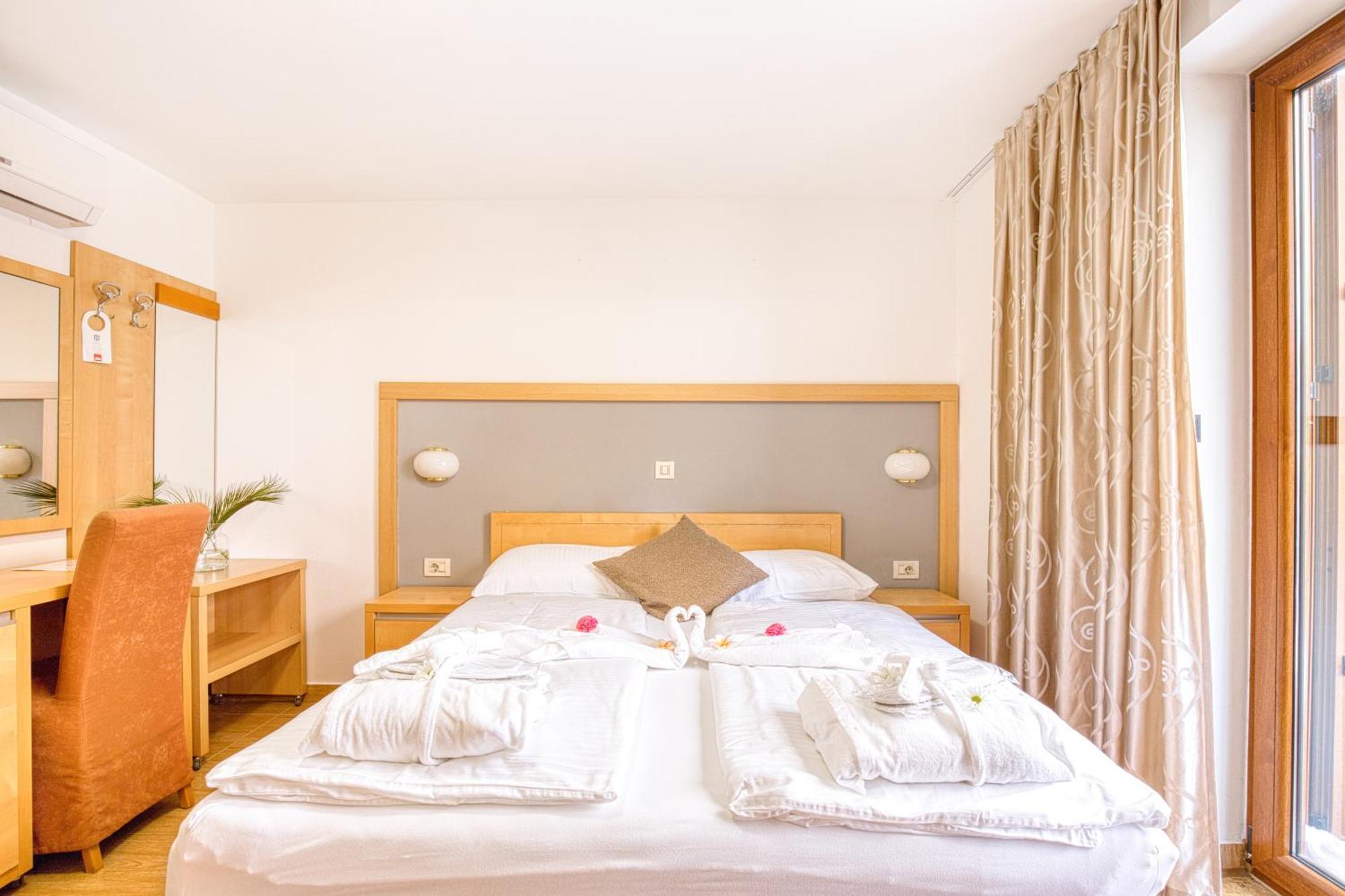 Boutique Hotel Santa Maria Новиград Экстерьер фото